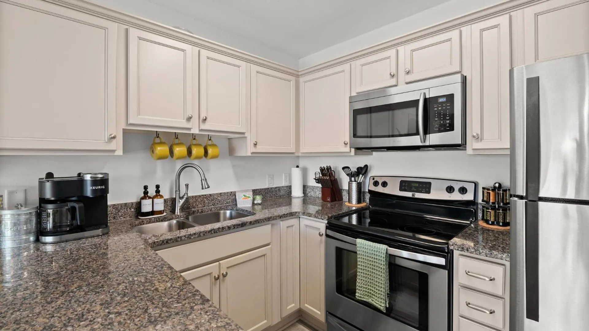 Appartamento Swashbucklin' Swordfish Condo - Steps To The Beach Destin Stati Uniti