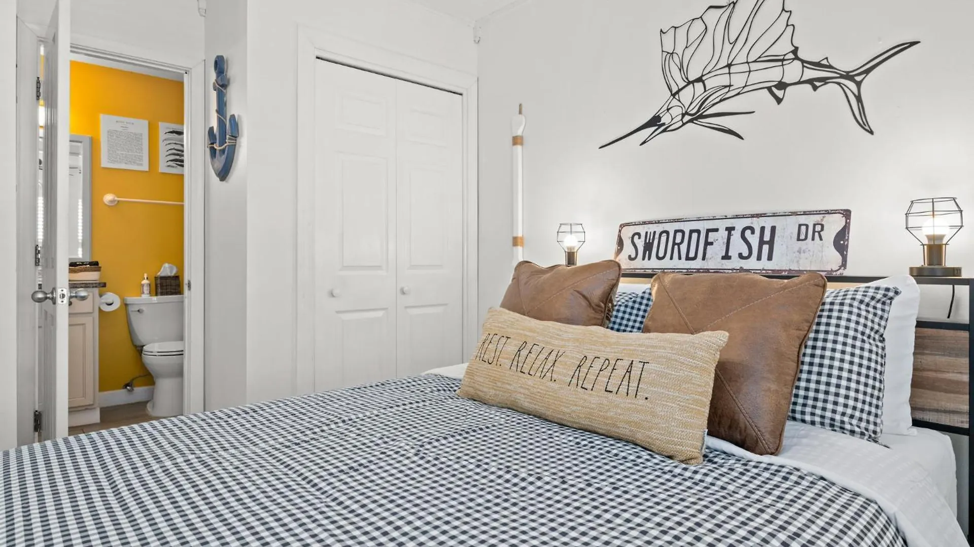 Swashbucklin' Swordfish Condo - Steps To The Beach Destin Apartamento
